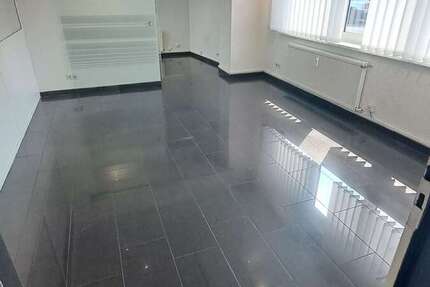 Gewerbeobjekt Hofheim - 1.000&euro; | Angebot:27126453