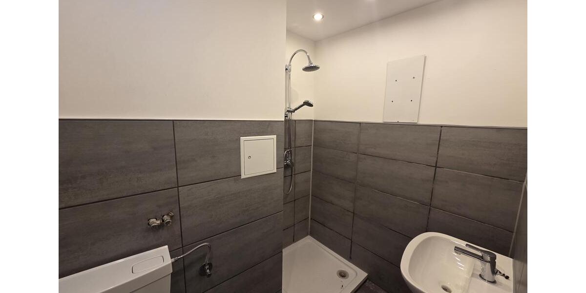 Dachgeschoßwohnung Coburg - 3 Zimmer, 75 m&sup2;, 800&euro; | Angebot:24522135