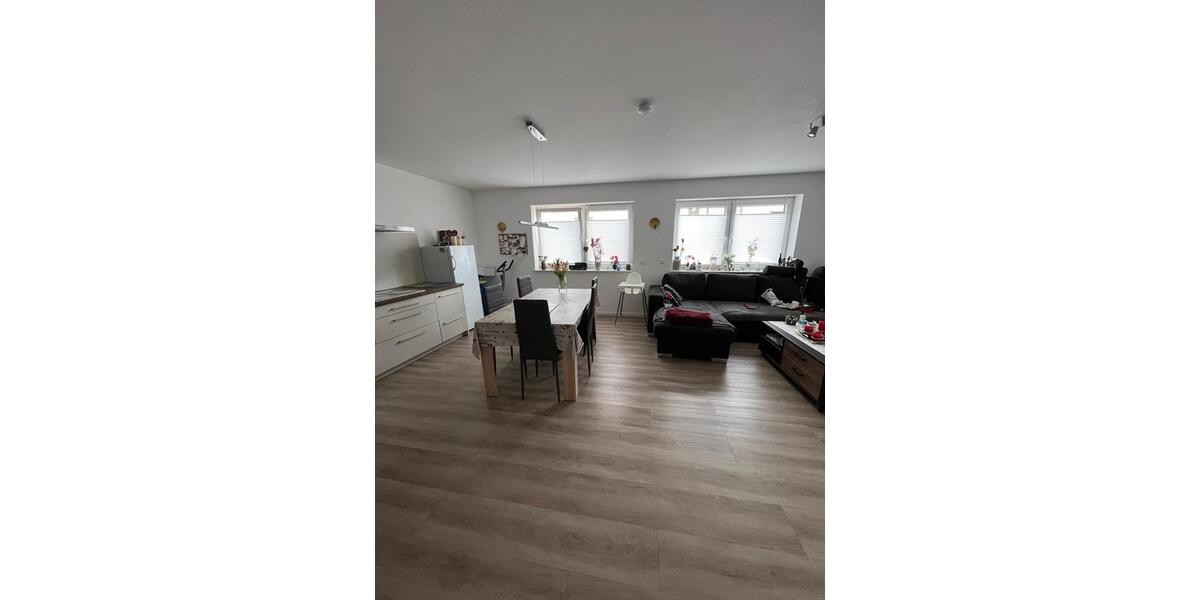 Erdgeschoßwohnung Haßloch - 2 Zimmer, 72 m&sup2;, 1.000&euro; | Angebot:24659066