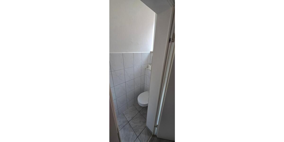 Etagenwohnung Schneeberg - 5 Zimmer, 128 m&sup2;, 1.024&euro; | Angebot:24877003