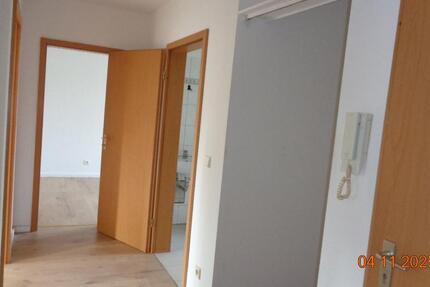 schöne 2-Raum-Wohnung mit Loggia 2 zimmer