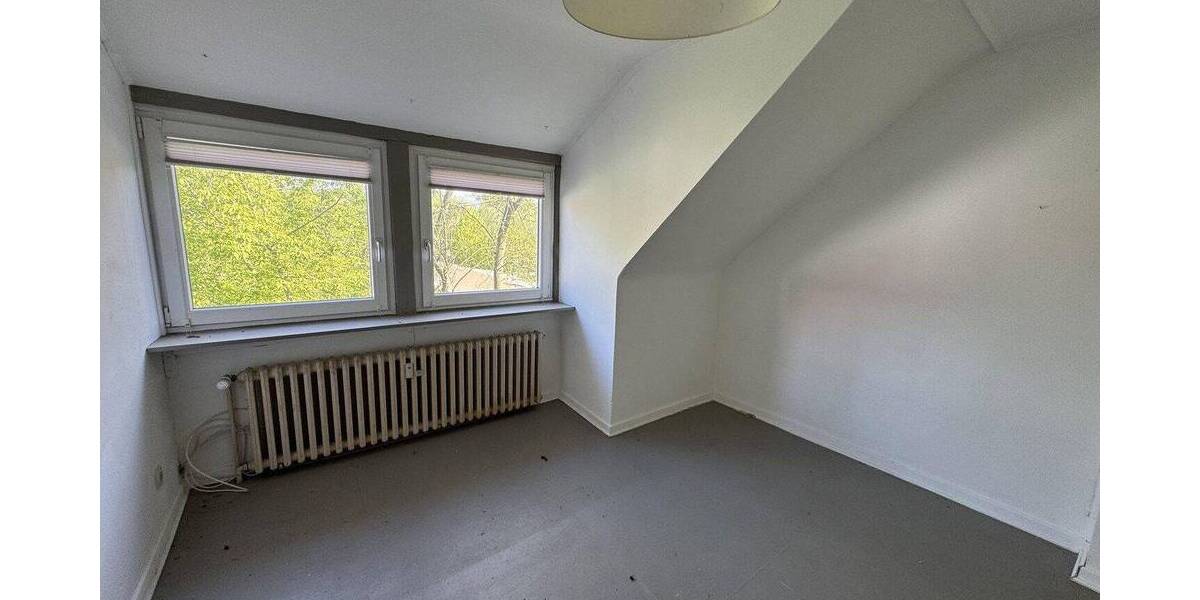 Etagenwohnung Borgholzhausen - 1 Zimmer, 190 m&sup2;, 2.200&euro; | Angebot:26820877