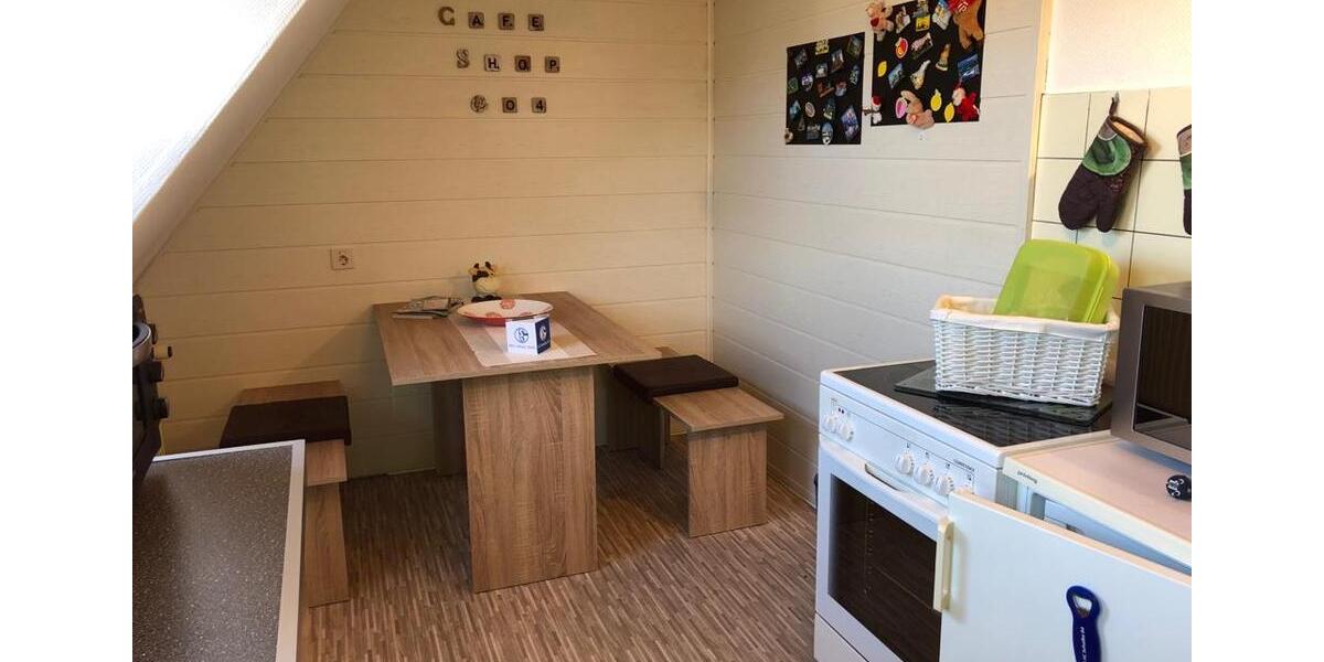 Dachgeschoßwohnung Hamm Heessen - 3 Zimmer, 69 m&sup2;, 600&euro; | Angebot:26614011
