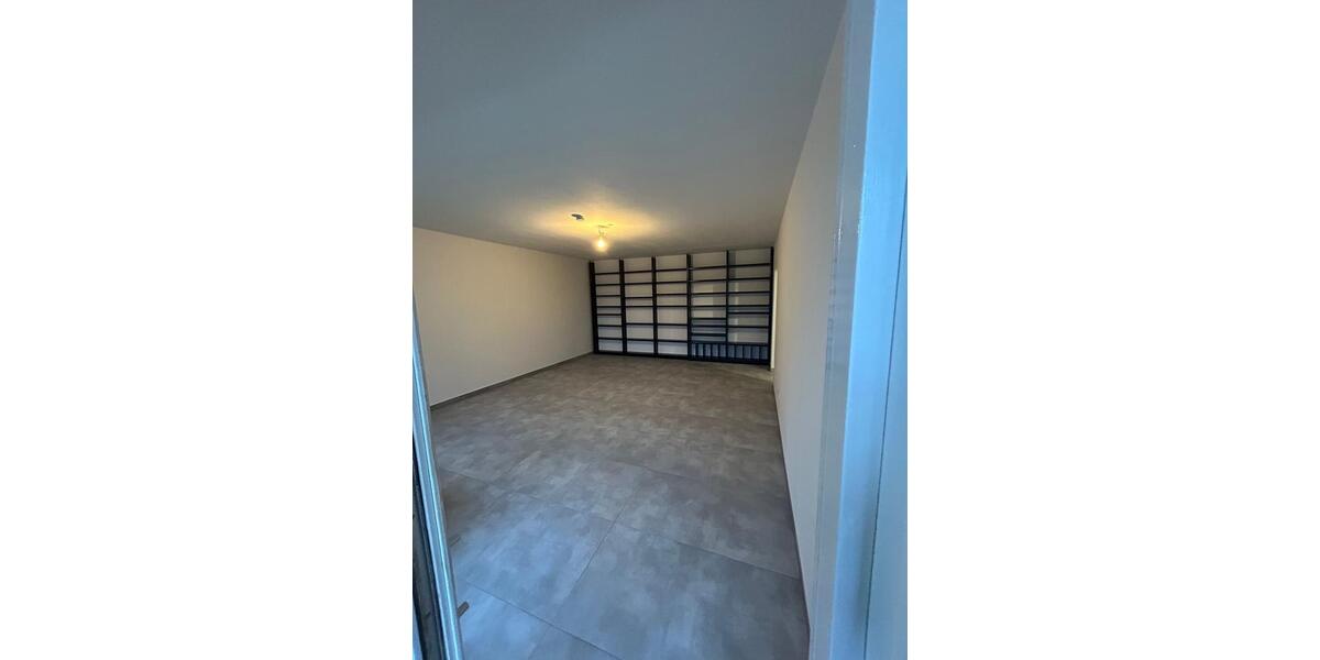 Etagenwohnung Espenau - 4 Zimmer, 130 m&sup2;, 2.300&euro; | Angebot:25718521