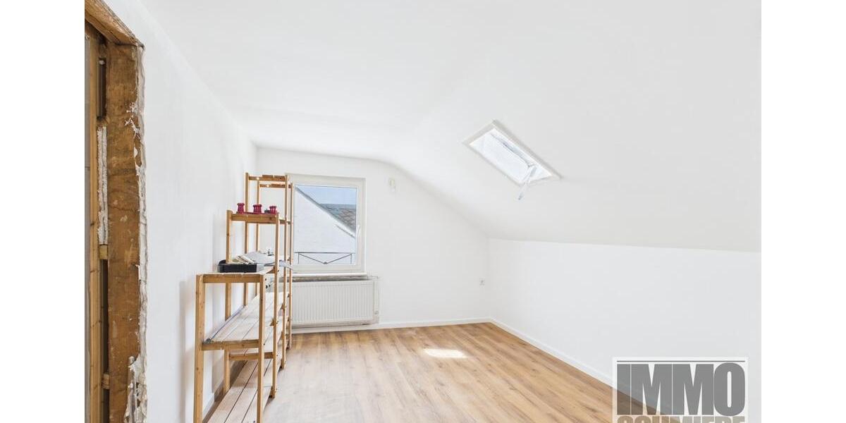 Dachgeschoßwohnung Gießen Schlangenzahl - 3 Zimmer, 71 m&sup2;, 900&euro; | Angebot:26649005