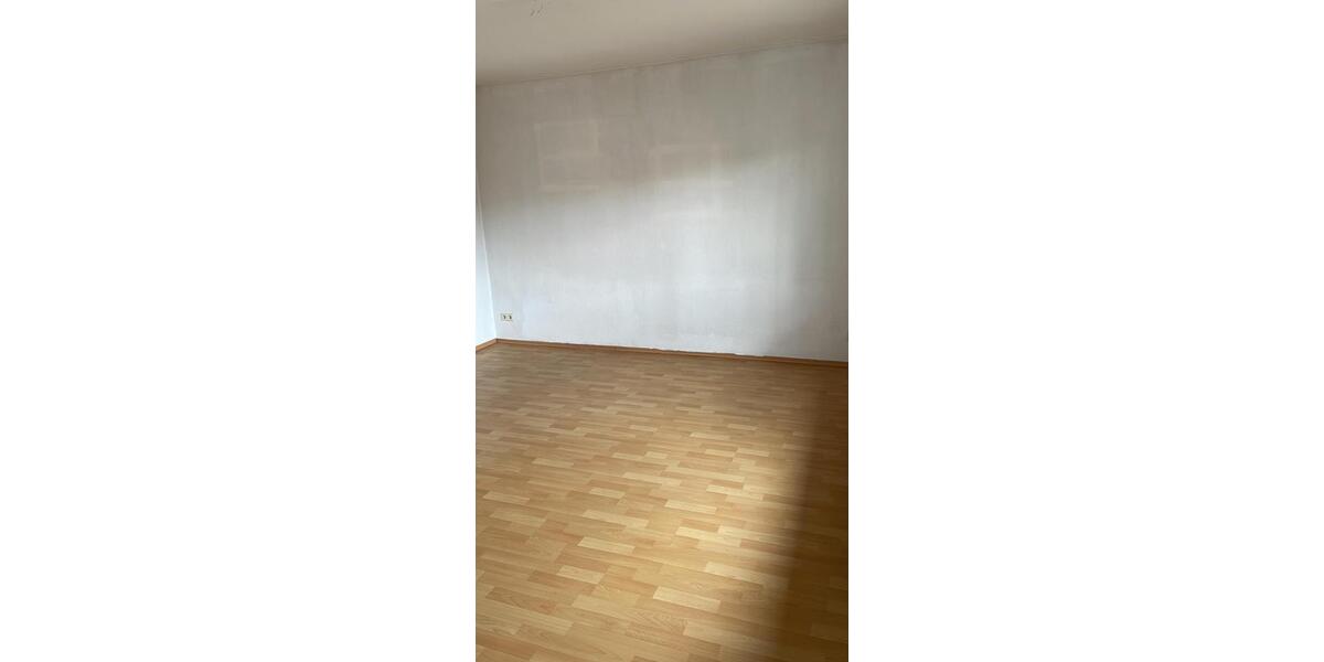Etagenwohnung Sangerhausen - 2 Zimmer, 45 m&sup2;, 318&euro; | Angebot:26423872