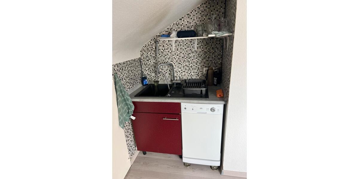 Dachgeschoßwohnung Kirchheim unter Teck - 2 Zimmer, 46 m&sup2;, 850&euro; | Angebot:26592005