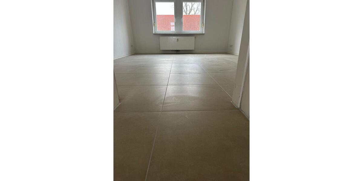 Etagenwohnung Aschersleben - 3 Zimmer, 84 m&sup2;, 700&euro; | Angebot:25084910