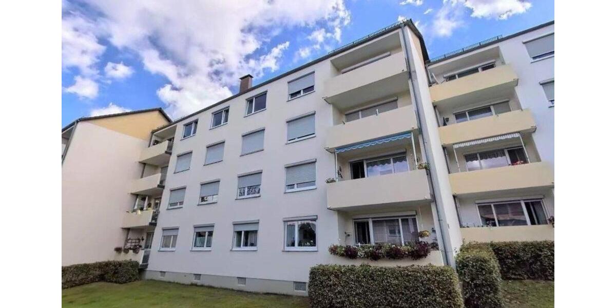 Frei ab sofort! Attraktive 2-Zimmer-Wohnung nach Südwest mit ca. 51,8 qm im 2.Stock & KFZ-Stellplatz in Creußen nahe Bayreuth 2 zimmer