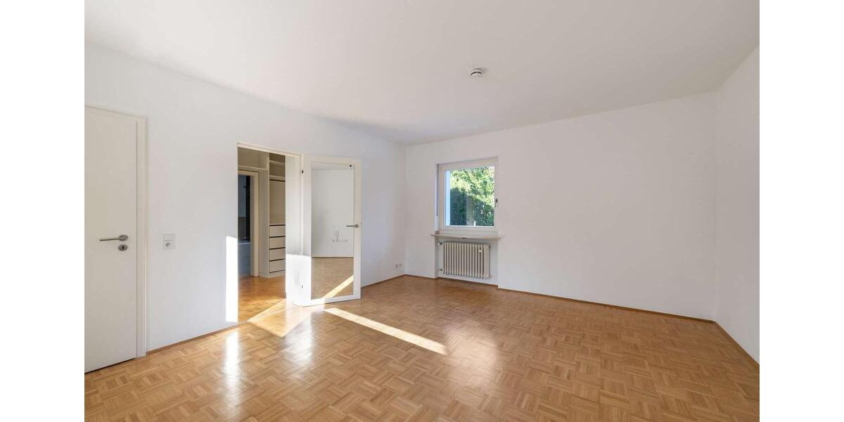 Einfamilienhaus München Trudering-Riem - 8 Zimmer, 280 m&sup2;, 4.990&euro; | Angebot:25178820