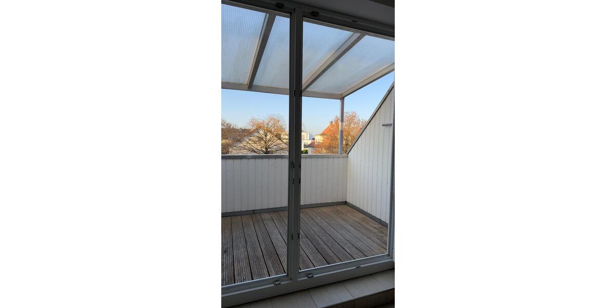 Dachgeschoßwohnung Gütersloh Kattenstroth - 4 Zimmer, 120 m&sup2;, 900&euro; | Angebot:25417285