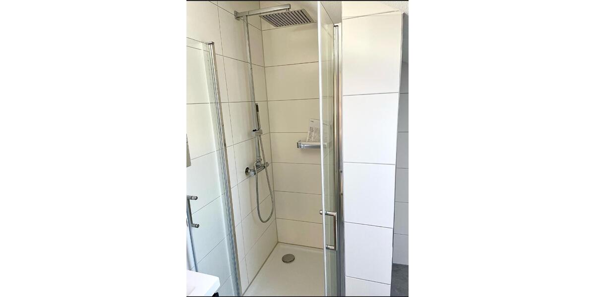 Dachgeschoßwohnung Gärtringen - 2 Zimmer, 67 m&sup2;, 1.200&euro; | Angebot:26407636