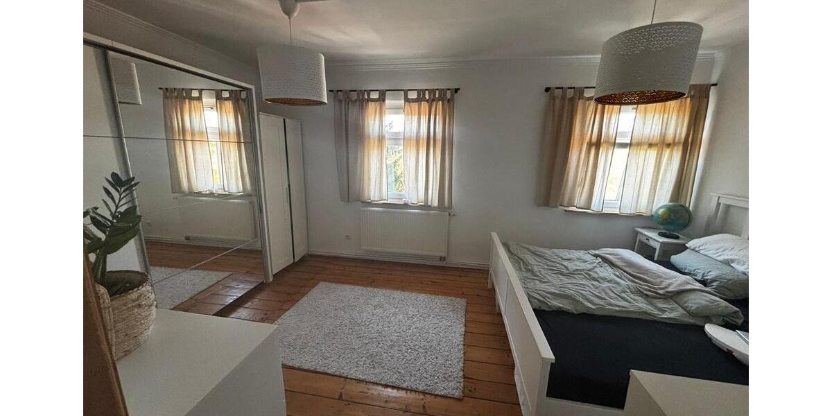 Etagenwohnung Föritztal - 4 Zimmer, 153 m&sup2;, 1.250&euro; | Angebot:25840626
