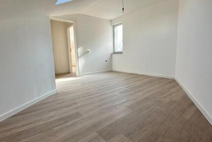 Wohnung Apolda - 3 Zimmer, 79 m&sup2;, 695&euro; | Angebot:26572666