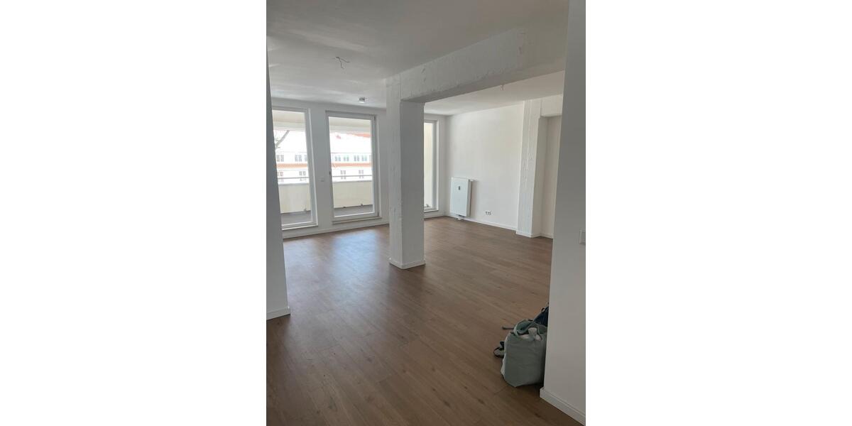 Dachgeschoßwohnung Grasleben - 3 Zimmer, 120 m&sup2;, 1.100&euro; | Angebot:25763856