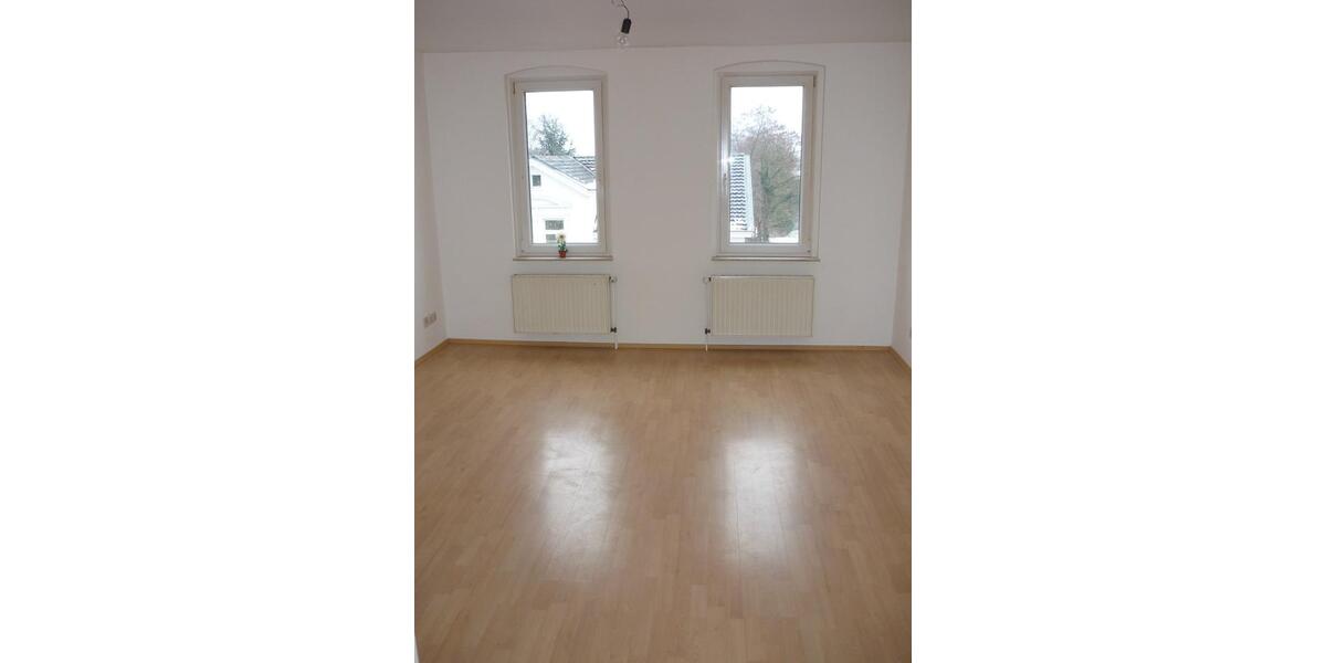 Helles Erker-Zimmer in zentraler 3er-WG – 17 qm, alles inklusive! 1 zimmer