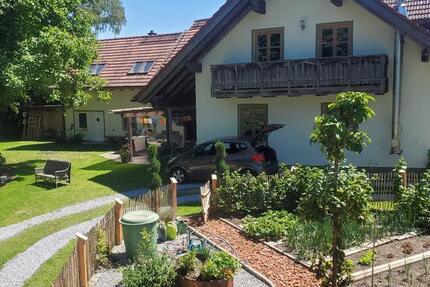 Wohnen auf Zeit Dingolfing - 4 Zimmer, 75 m&sup2;, 800&euro; | Angebot:26578329
