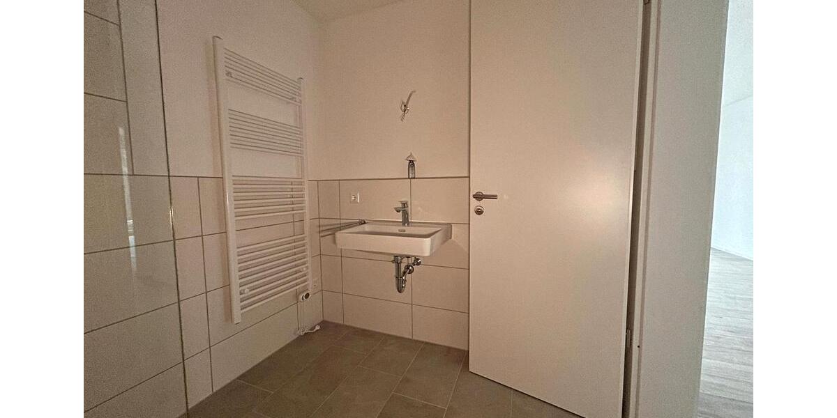 Erdgeschoßwohnung Gundelsheim - 4 Zimmer, 80 m&sup2;, 960&euro; | Angebot:25614635