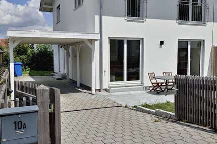 Haus Holzkirchen - 4 Zimmer, 140 m&sup2;, 2.420&euro; | Angebot:27146254