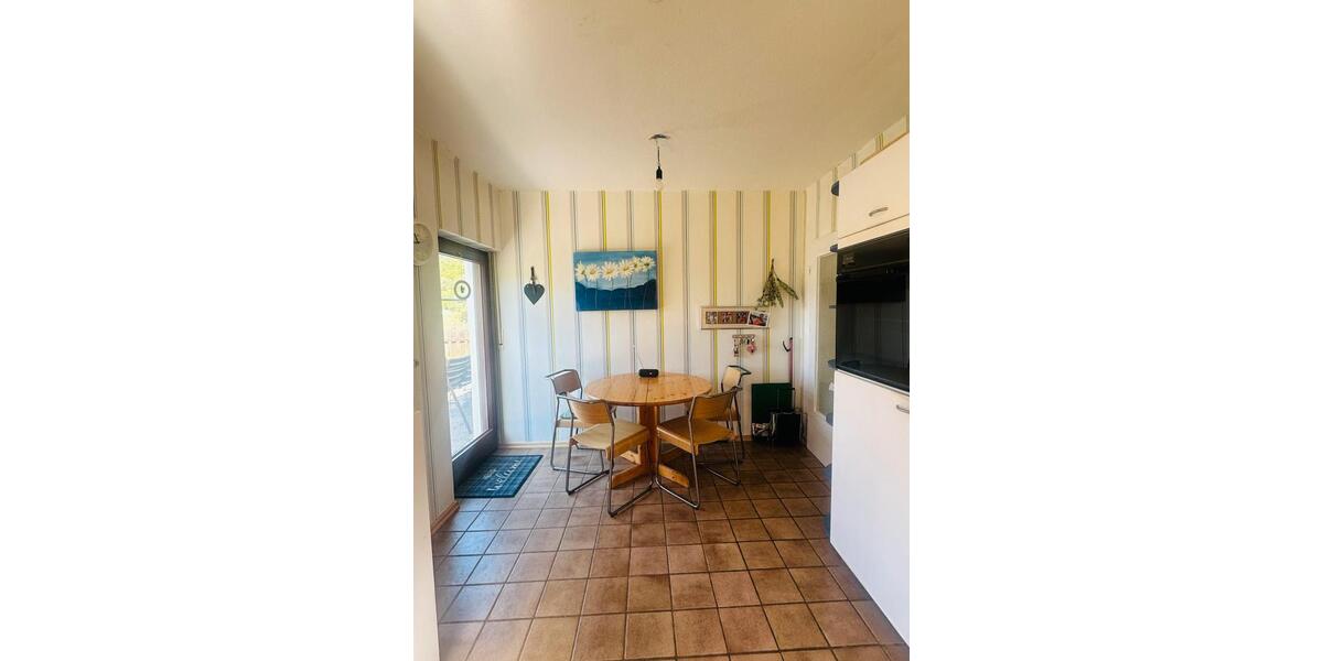 Erdgeschoßwohnung Biedenkopf - 3 Zimmer, 120 m&sup2;, 1.020&euro; | Angebot:26357455