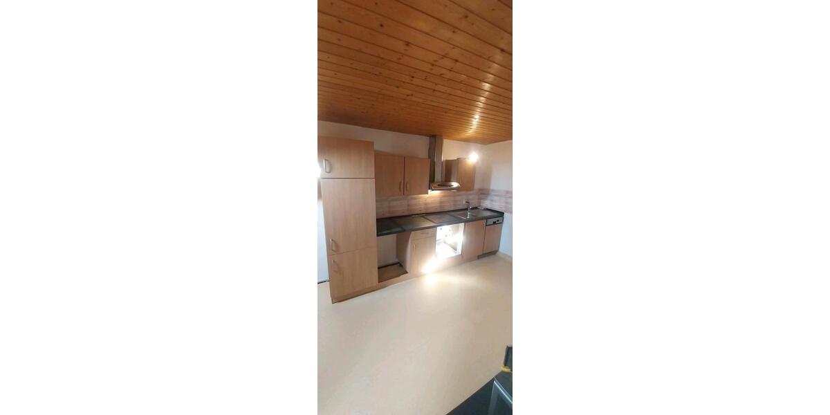 Dachgeschoßwohnung Erlenbach am Main - 2 Zimmer, 65 m&sup2;, 650&euro; | Angebot:24505639