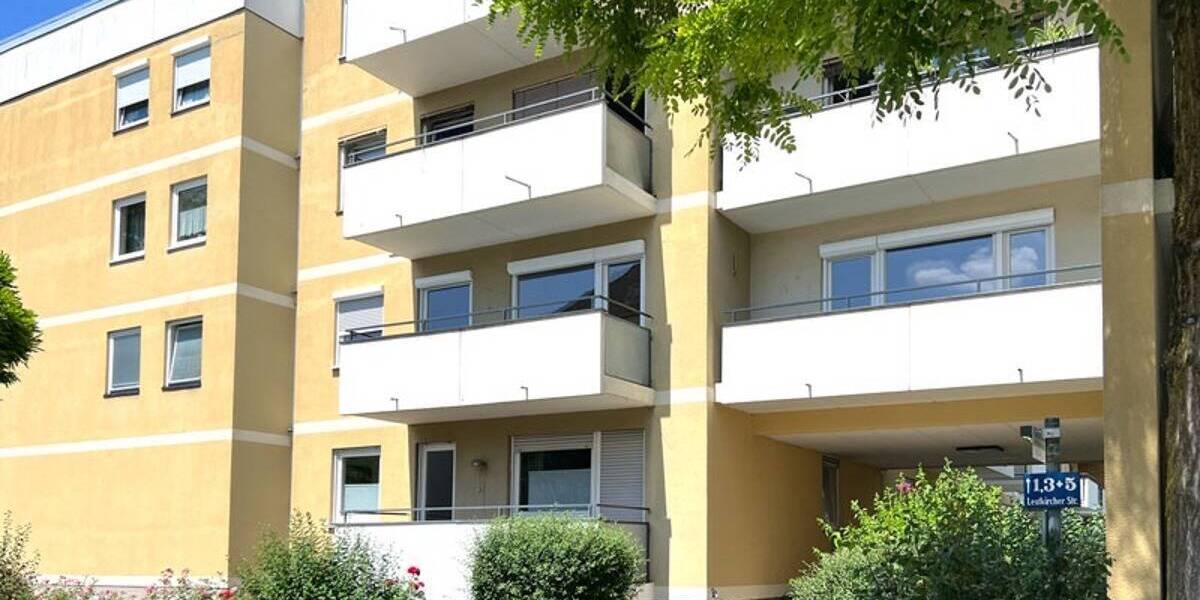 Etagenwohnung München Schwabing-Freimann - 4 Zimmer, 92 m&sup2;, 3.000&euro; | Angebot:26420182