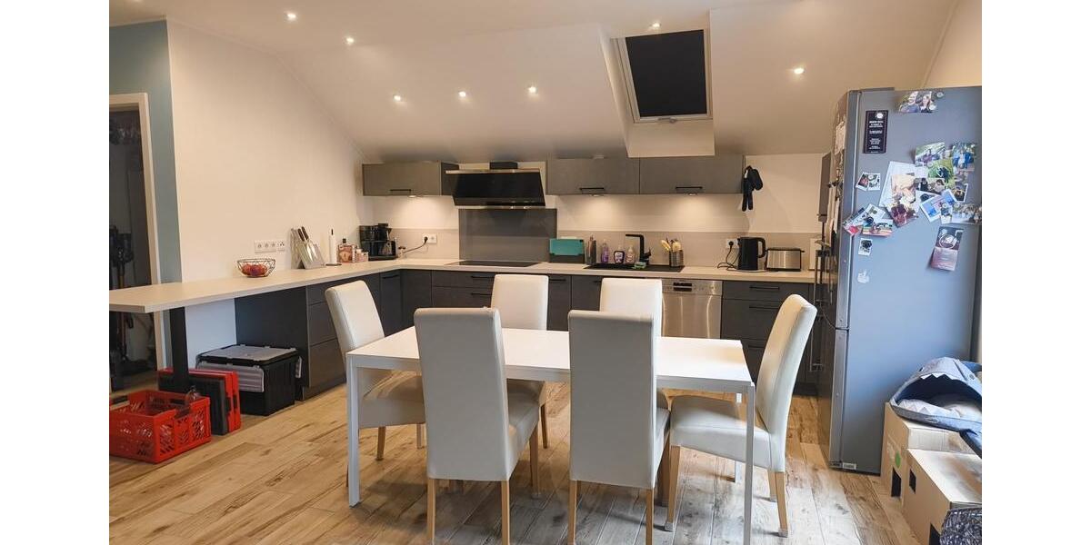 Etagenwohnung Mettendorf - 4 Zimmer, 120 m&sup2;, 1.000&euro; | Angebot:26568279