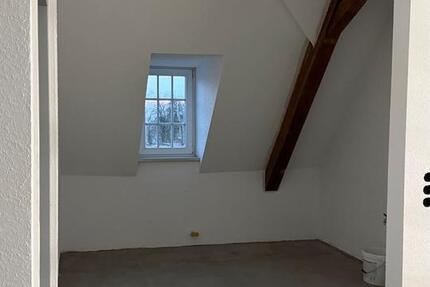 Wohnung Wetzlar - 3 Zimmer, 100 m&sup2;, 1.000&euro; | Angebot:25981877