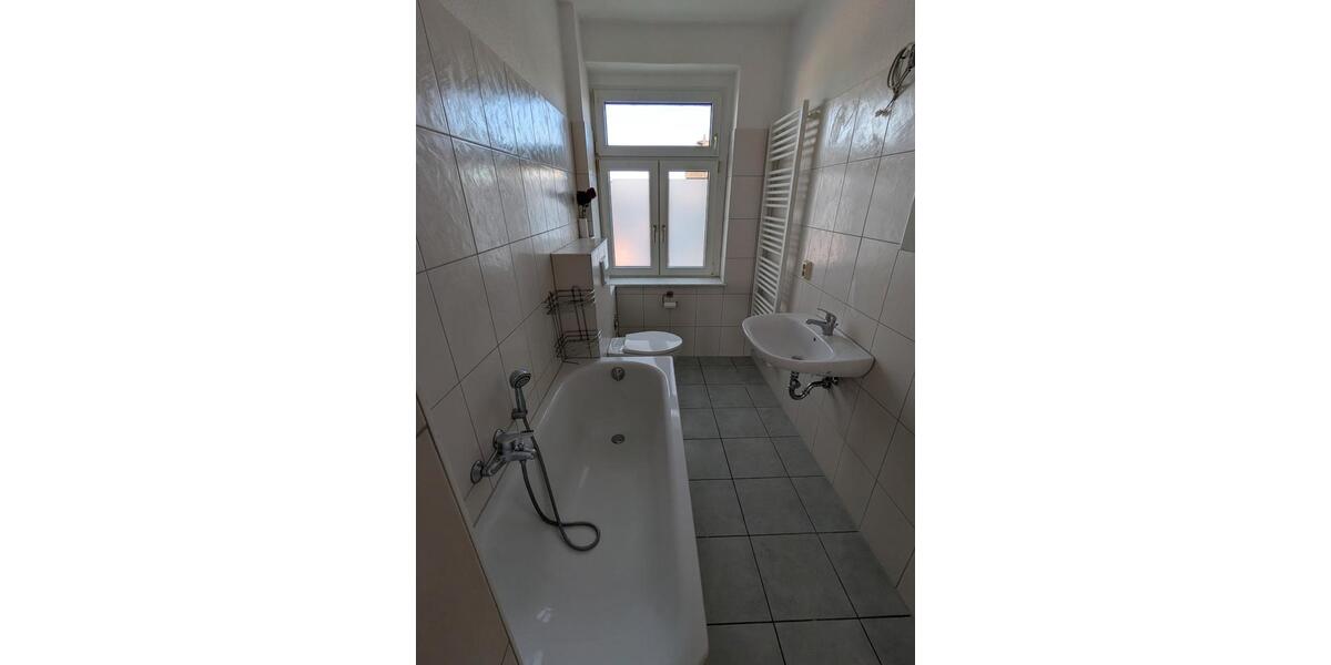 Etagenwohnung Zeitz - 3 Zimmer, 61 m&sup2;, 430&euro; | Angebot:26532605