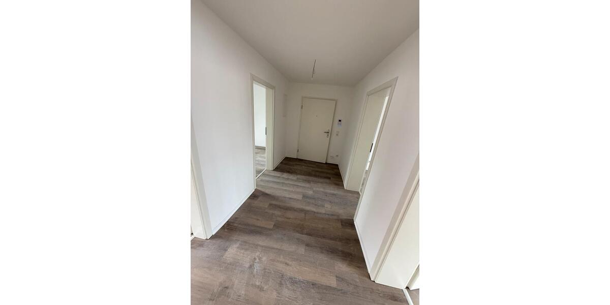 Dachgeschoßwohnung Hildesheim - 3 Zimmer, 63 m&sup2;, 990&euro; | Angebot:26297080
