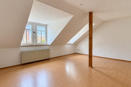 Wohnung Dresden Äußere Neustadt - 2 Zimmer, 75 m&sup2;, 600&euro; | Angebot:27693582