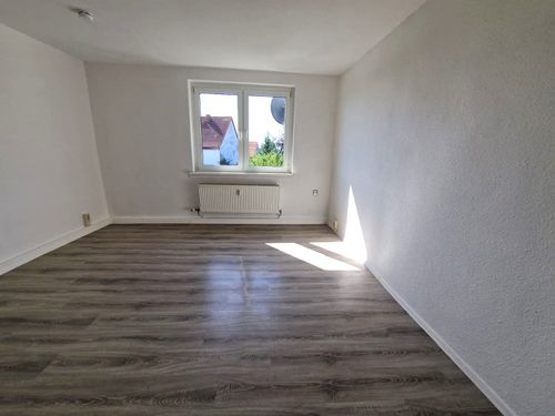 Etagenwohnung Hötensleben - 3 Zimmer, 60 m&sup2;, 358&euro; | Angebot:23630497