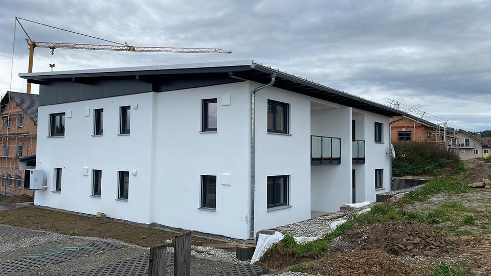 4 - Zimmer Wohnung im Doppelhaus mit Balkon in Südausrichtung 4 zimmer