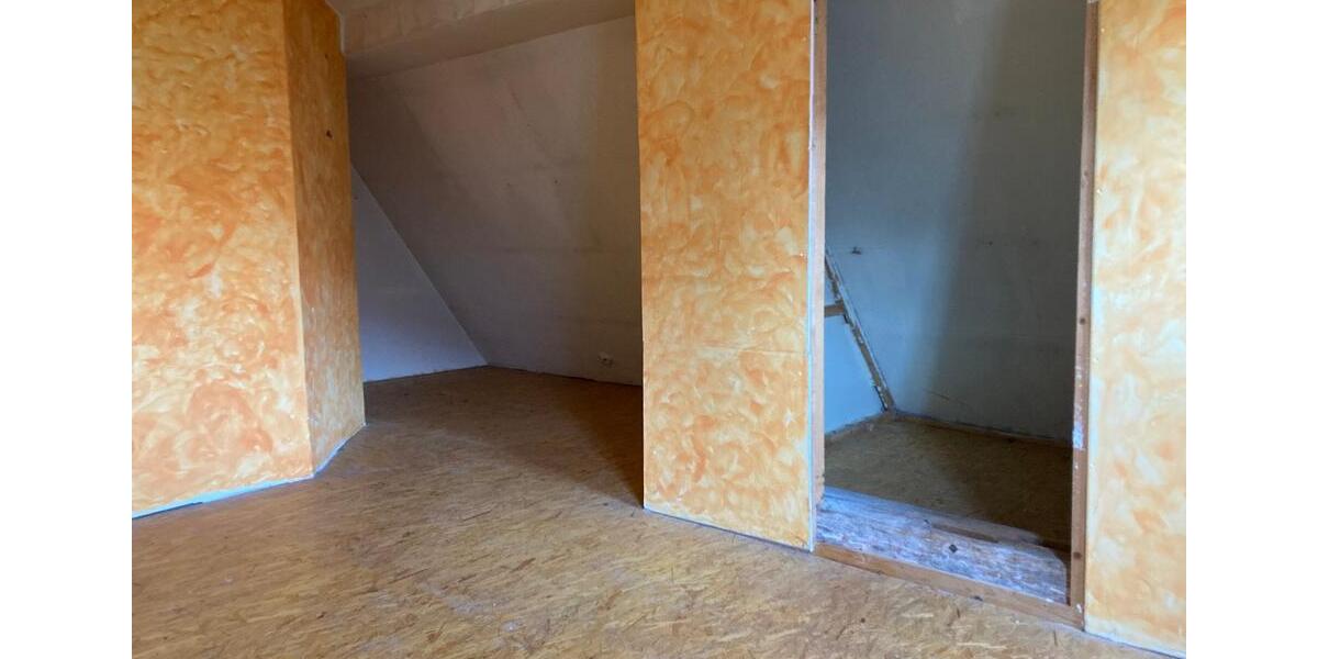 Einfamilienhaus Neuendettelsau - 9 Zimmer, 485 m&sup2;, 340&euro; | Angebot:24716071