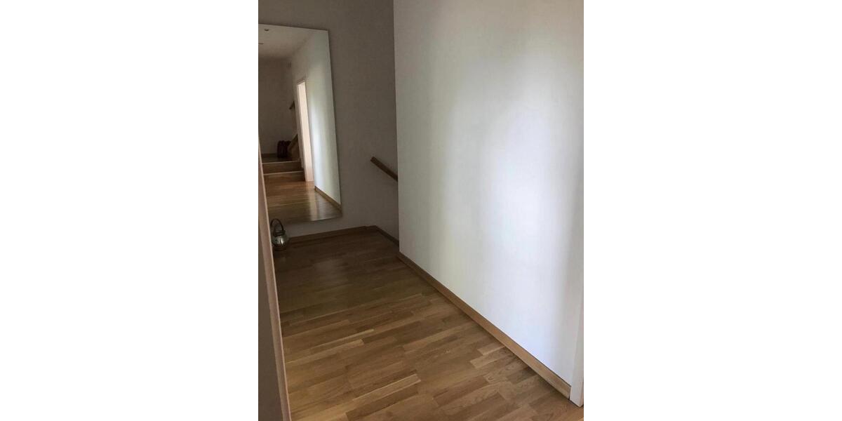 Reihenhaus Isernhagen - 3 Zimmer, 121 m&sup2;, 1.870&euro; | Angebot:26580726