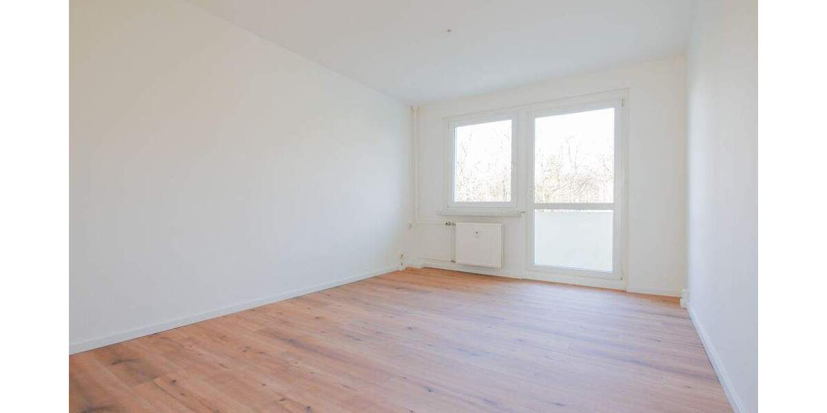 Etagenwohnung Neustadt in Sachsen Neustadt - 3 Zimmer, 60 m&sup2;, 330&euro; | Angebot:25909015