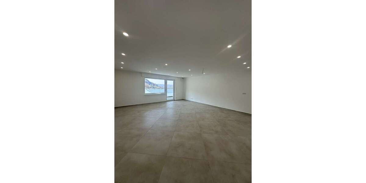 Etagenwohnung Mosbach - 3 Zimmer, 95 m&sup2;, 1.150&euro; | Angebot:25901054