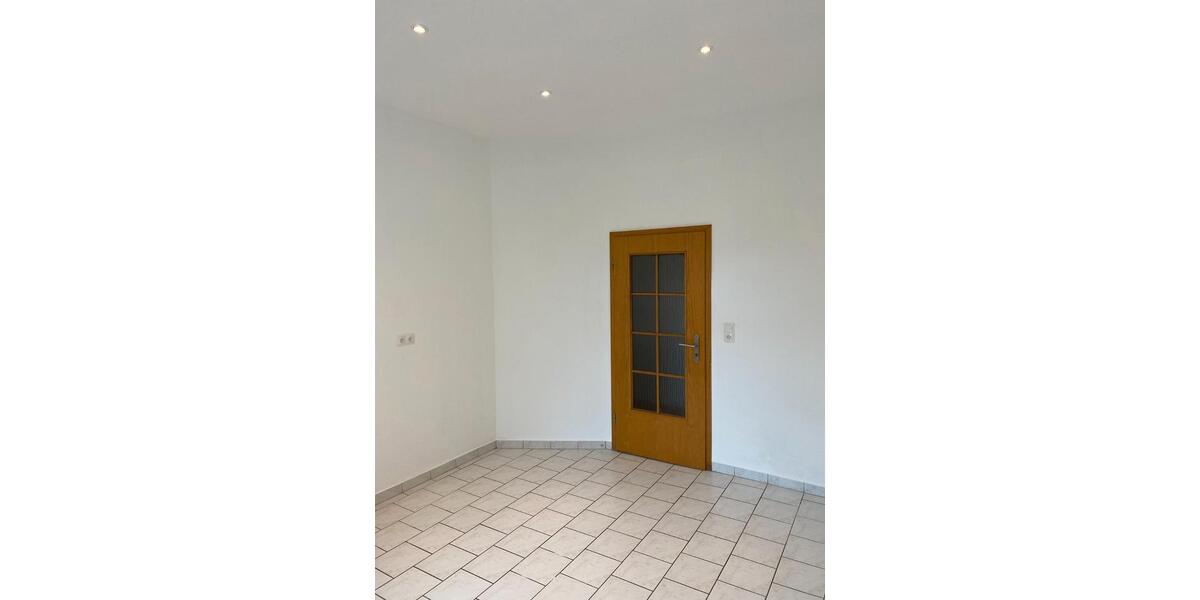 Erdgeschoßwohnung Brüel - 2 Zimmer, 91 m&sup2;, 683&euro; | Angebot:26045387