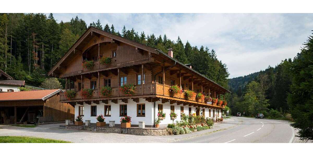 Etagenwohnung Miesbach - 3 Zimmer, 100 m&sup2;, 1.000&euro; | Angebot:26739912