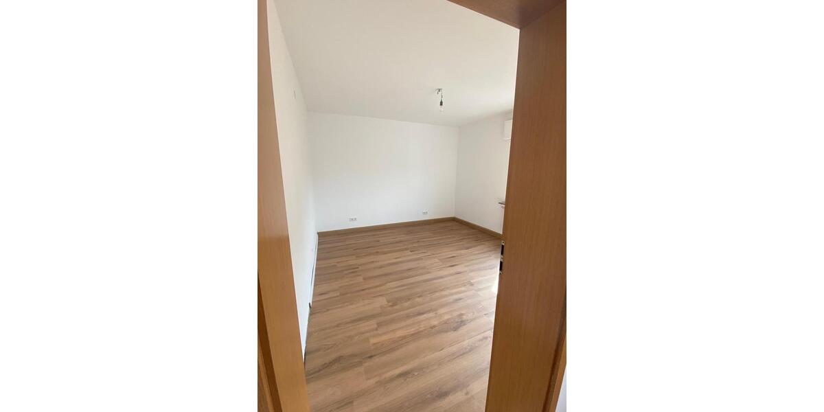 Erdgeschoßwohnung Werdohl - 2 Zimmer, 56 m&sup2;, 480&euro; | Angebot:26632428