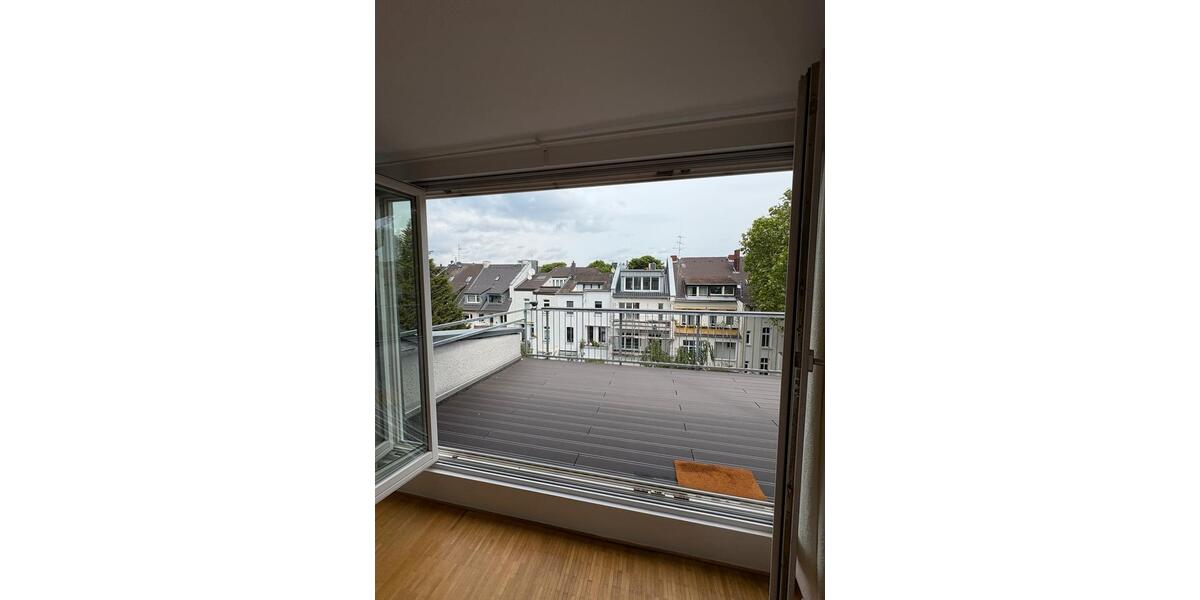 Maisonettenwohnung Düsseldorf Niederkassel - 3 Zimmer, 120 m&sup2;, 2.600&euro; | Angebot:26651781