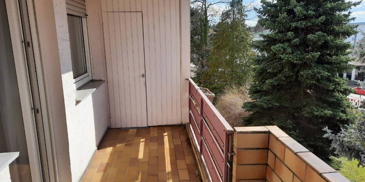 Etagenwohnung Worms Neuhausen - 2 Zimmer, 42 m&sup2;, 590&euro; | Angebot:26410145