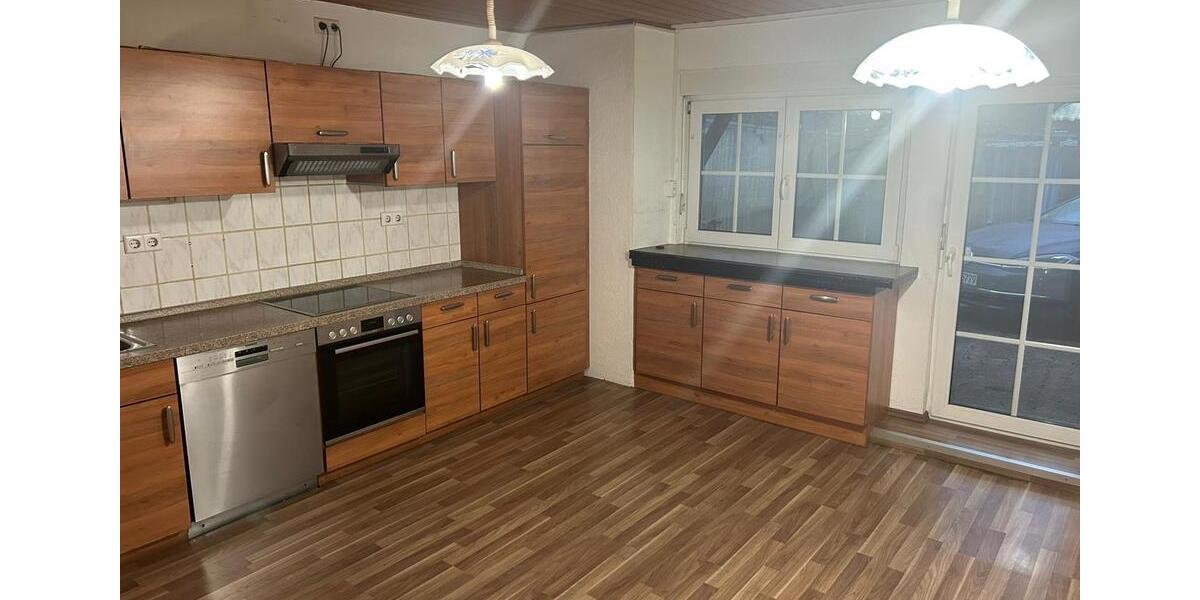 Etagenwohnung Görwihl - 3 Zimmer, 94 m&sup2;, 950&euro; | Angebot:26101683