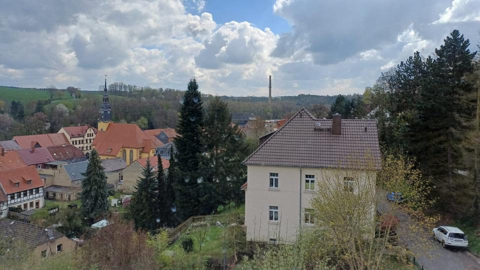 Dachgeschoßwohnung Lunzenau - 2 Zimmer, 66 m&sup2;, 350&euro; | Angebot:26618981