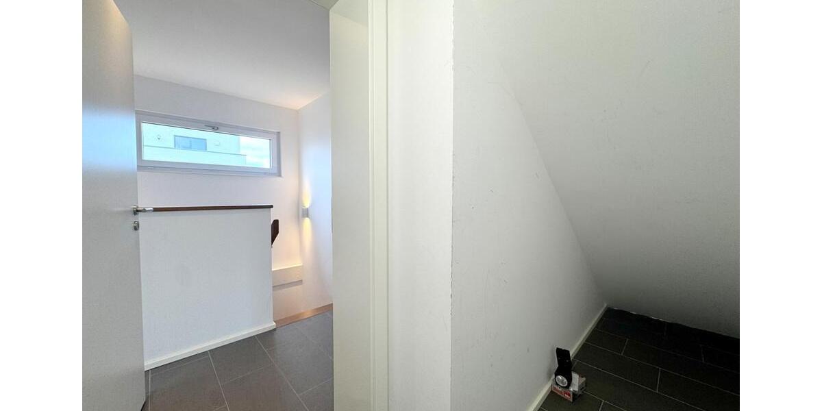 Maisonettenwohnung Wiesbaden Bierstadt - 3 Zimmer, 116 m&sup2;, 2.449&euro; | Angebot:26621155