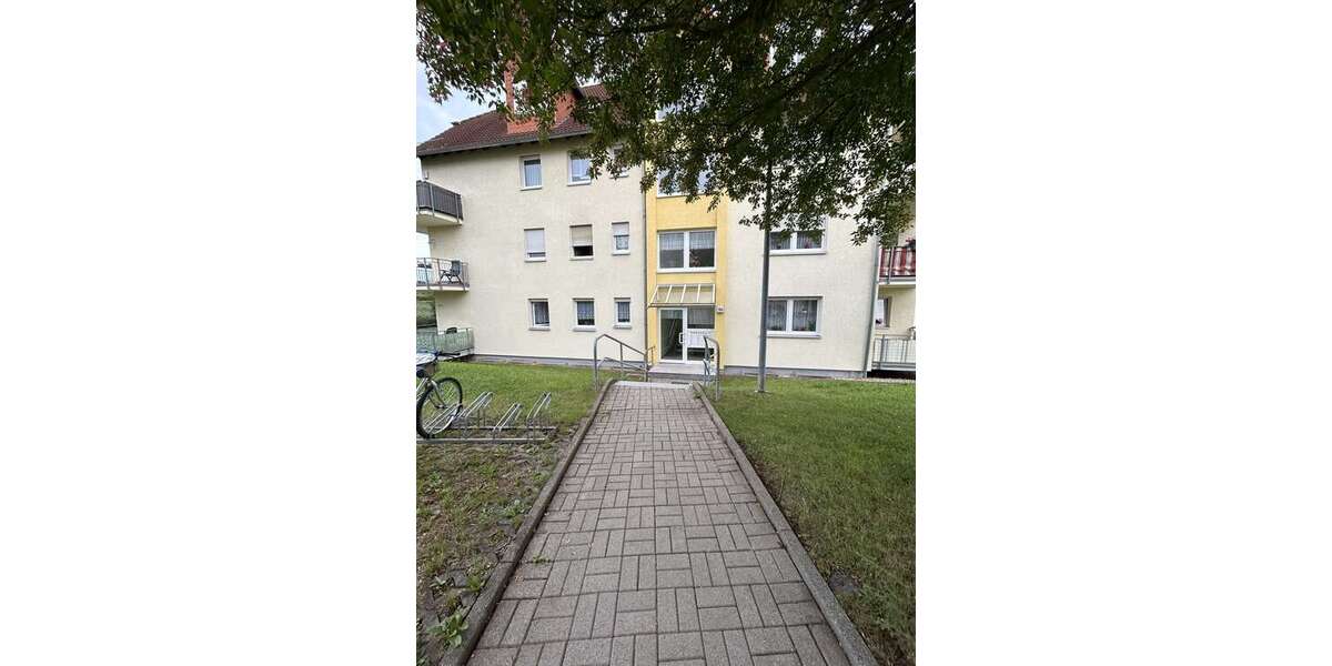 Etagenwohnung Werdau-Leubnitz Leubnitz - 1.5 Zimmer, 42 m&sup2;, 210&euro; | Angebot:25220876