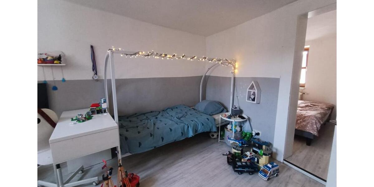 Etagenwohnung Ellrich - 3.5 Zimmer, 107 m&sup2;, 545&euro; | Angebot:22783105