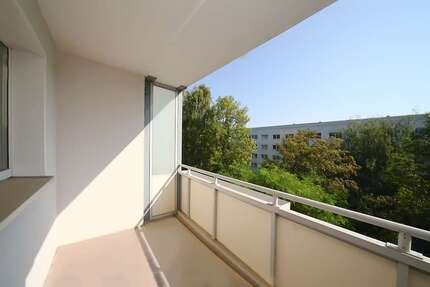 Wohnung Lutherstadt Eisleben Wilhelm-Pieck-Siedlung - 3 Zimmer, 62 m&sup2;, 340&euro; | Angebot:27187111