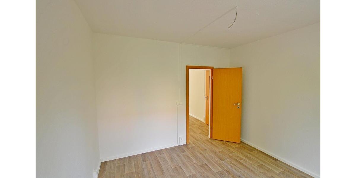Erdgeschoßwohnung Sangerhausen - 2 Zimmer, 51 m&sup2;, 353&euro; | Angebot:26379993