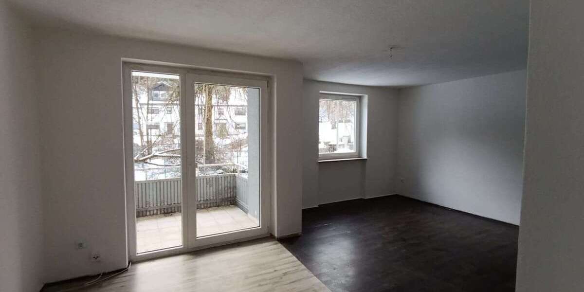 Etagenwohnung Neustadt Wildenheid - 4 Zimmer, 83 m&sup2;, 365&euro; | Angebot:26561116